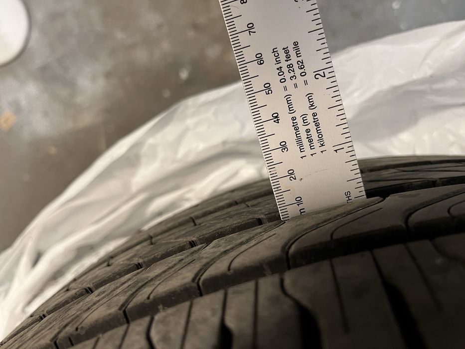 Continental 235/45/18 лятна гума