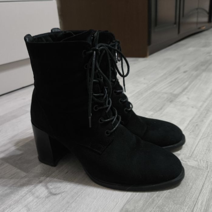 Замшевые ботинки, женские демисезонные