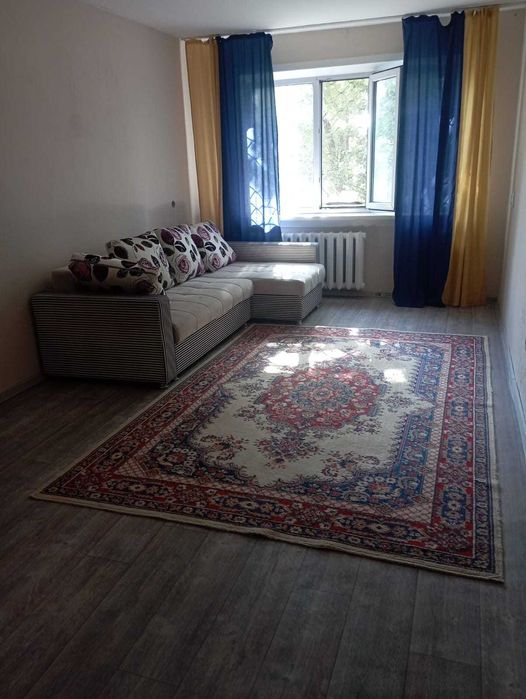 Сдам 2х квартиру в центре города