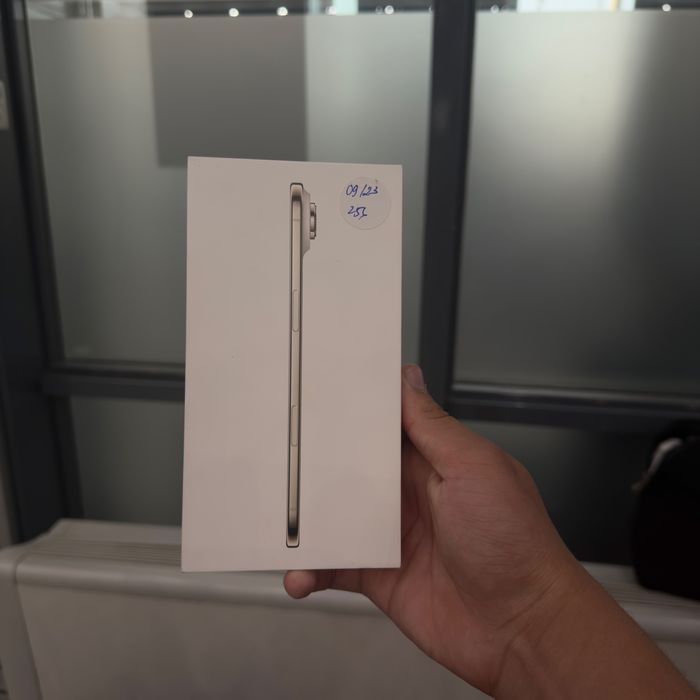 Iphone 17 air silver