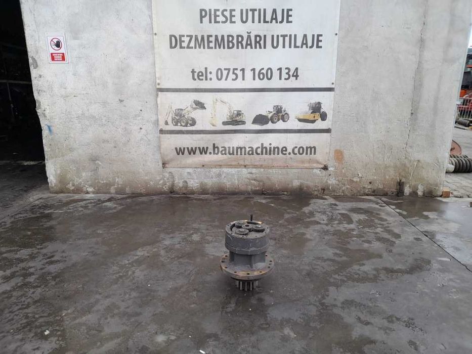 Reductor rotire excavator Case CX 130 , CX135