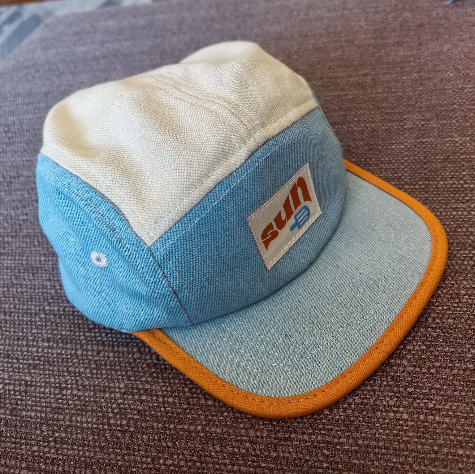 KiETLA: Шапка с козирка със защита UPF50+ - SUNDENIM