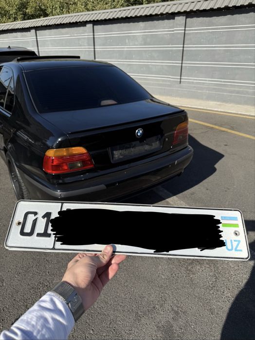BMW e39 530i 2002 M54B30 AKПП