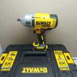 ПРОМОЦИЯ.Топ модел гайковерт Dewalt DCF900NT