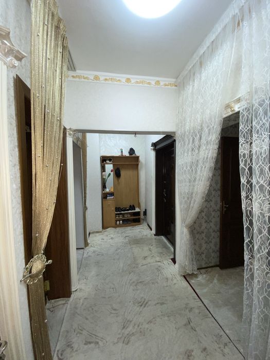 Toshkent shahar Yangi hayot Dom 9 etaj