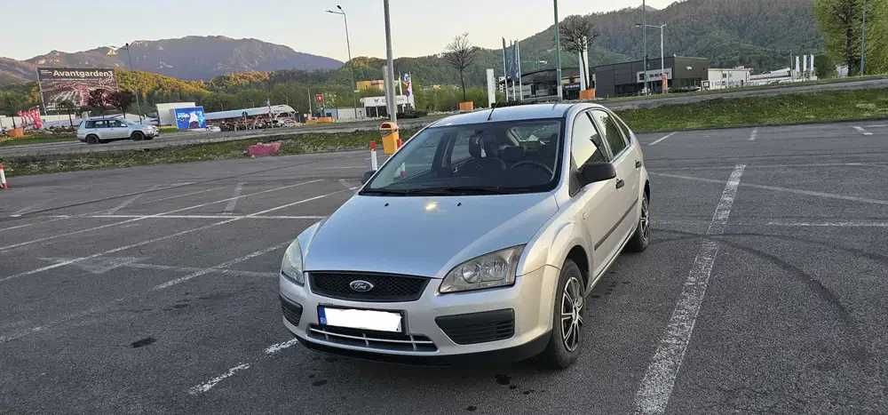 Ford Focus MK2 2004 Hatchback 1.6 Benzina