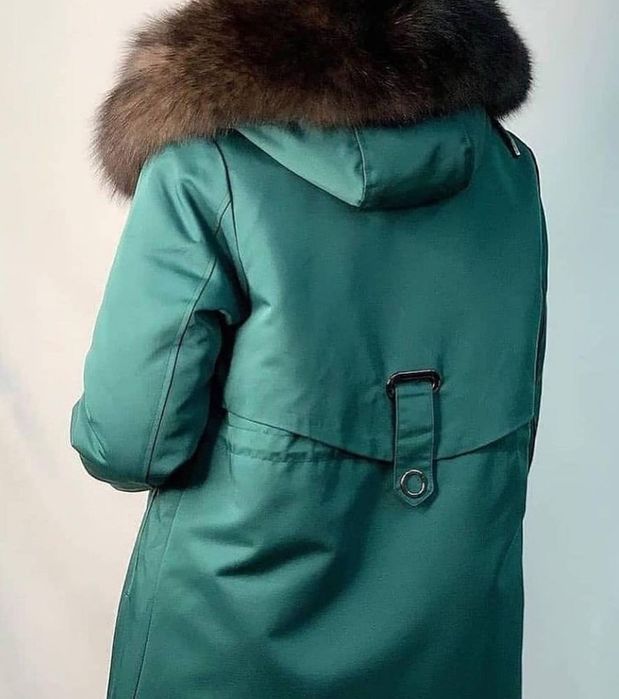 Парка с натуральным мехом