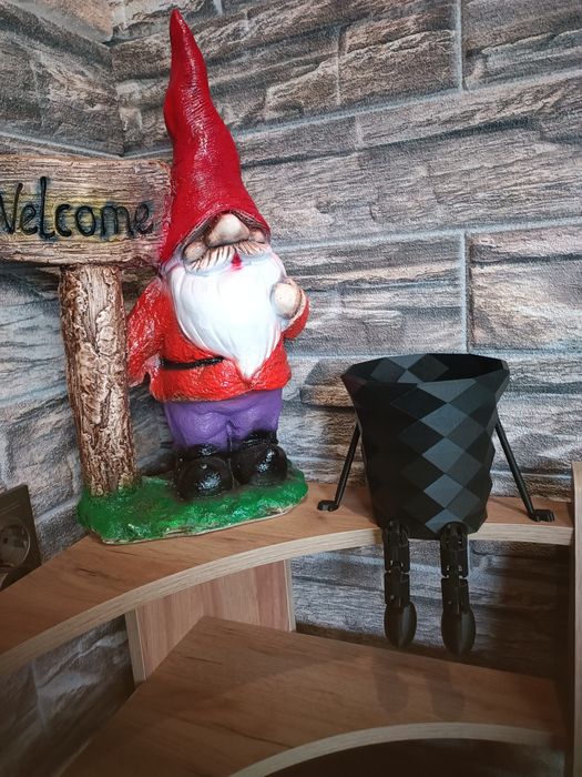 Декоративна кашпа