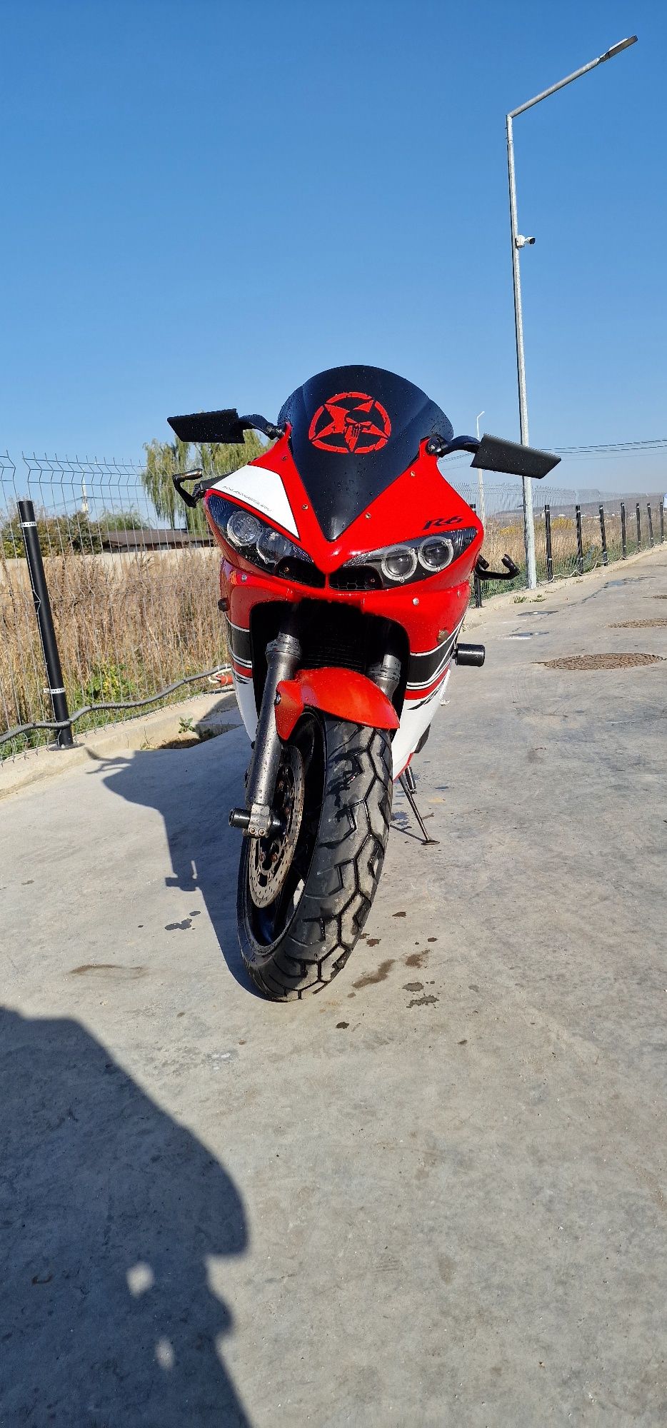 Yamaha r6 in perfecta stare