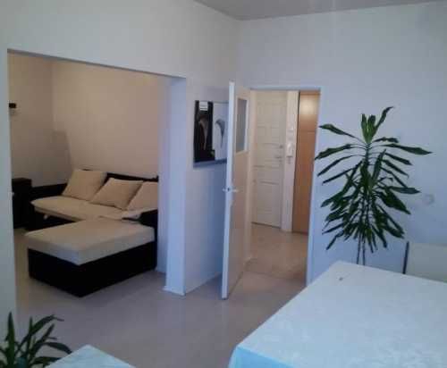 Дава се под наем Двустаен апартамент в София, Дружба 2 - 75 кв.м за 350 € - Снимка #3