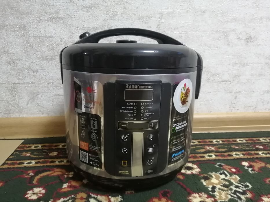 Умная мультиварка REDMOND SkyCooker RMC-M226S! Как новая!