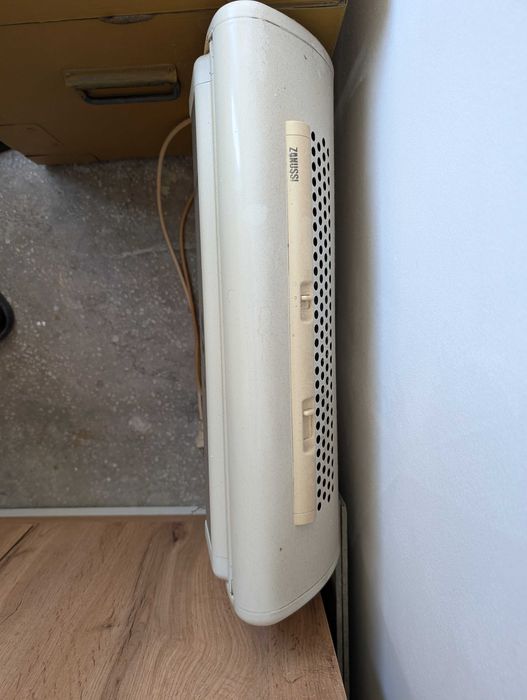 Hota Zanussi model mai vechi