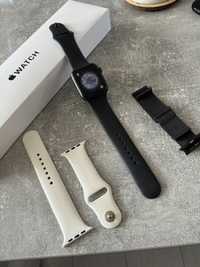 Apple Watch SE, 44MM