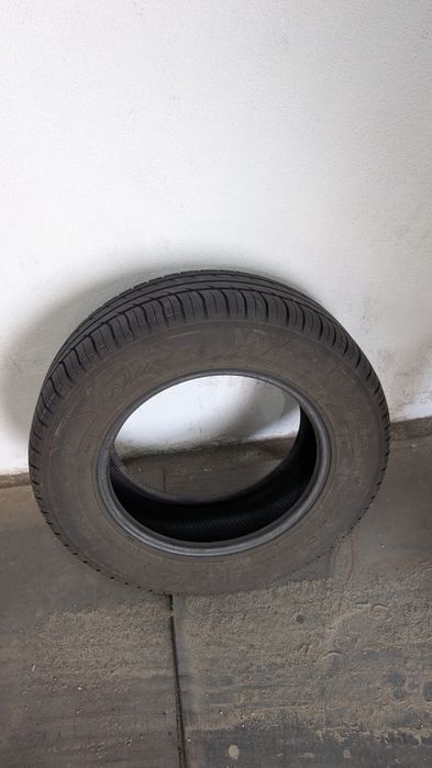 Продам шины на авто