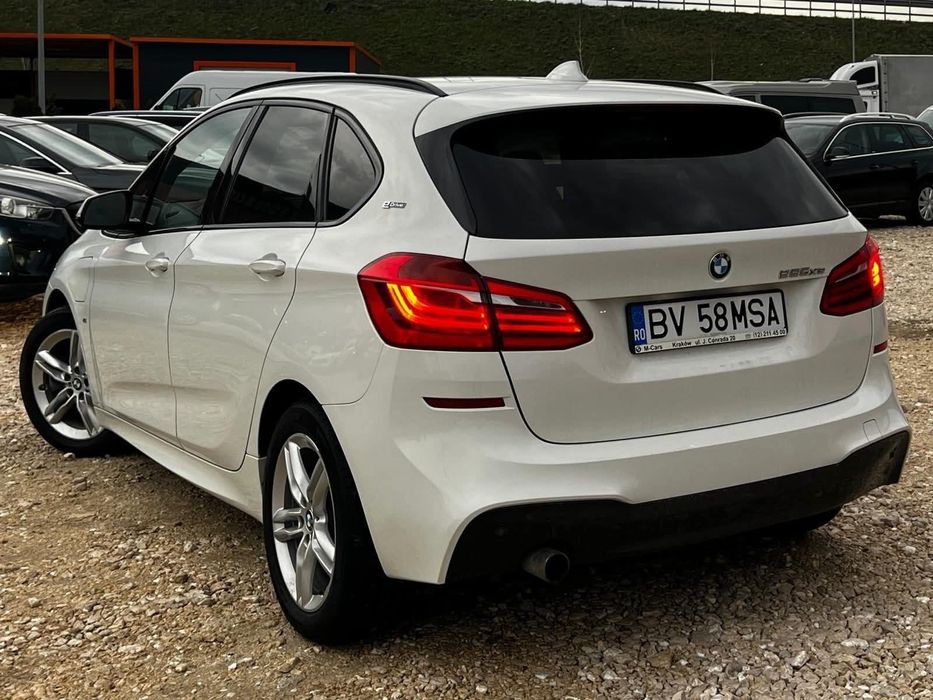 Bmw 225 XE //Plug-in Hybrid//2021 - Proprietar in acte!