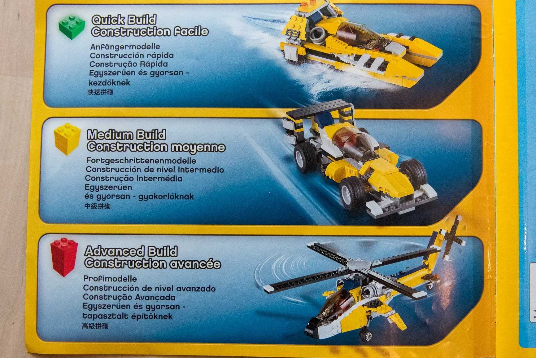 Set Lego Creator 3in1 Vehicule galbene pentru curse - cod 31023