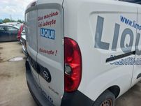Dezmembrez Opel Combo