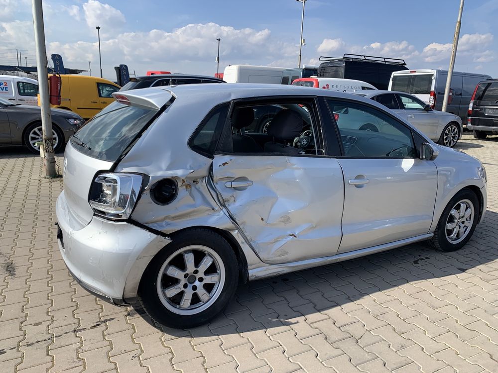 VW Polo 1.6TDI/2010г ,На части