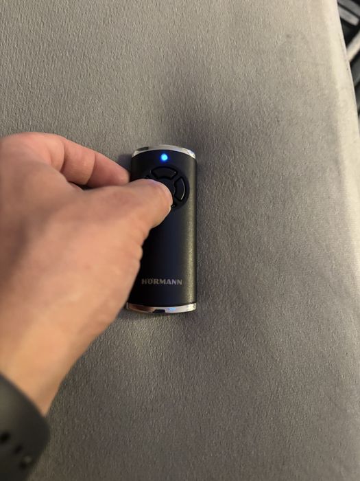 Telecomanda usi garaje Hormann