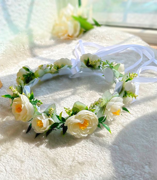 Венок из искуственных качественных цветов (детский , взрослый)