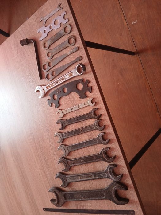 Ключи гаечные  и другие Советские