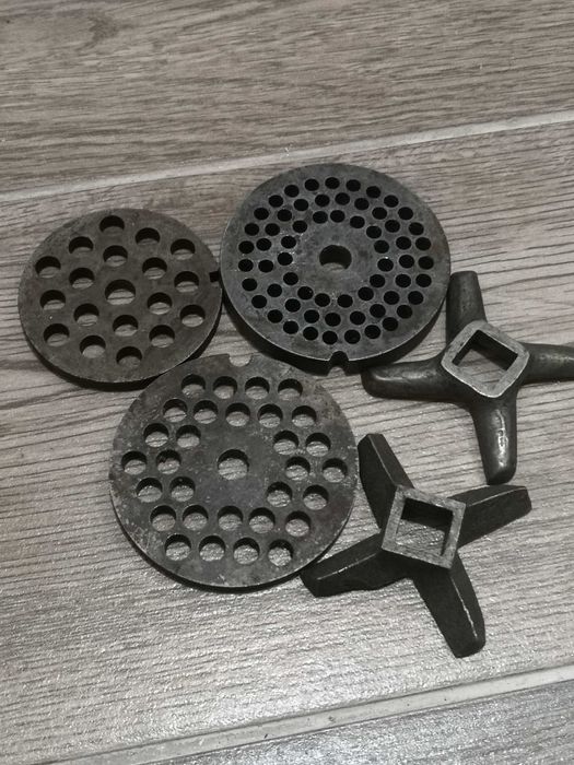 Cutit si disc masina de tocat carne