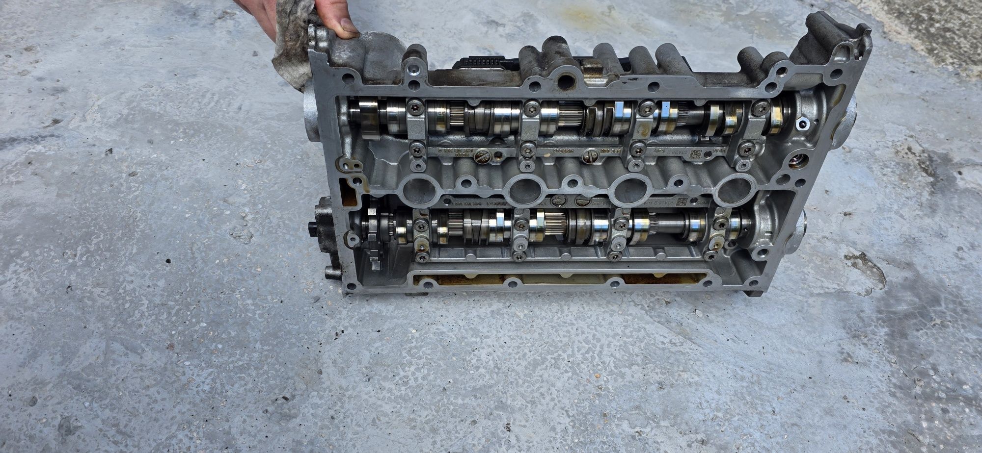 Капак за двигател 1.5TSI
