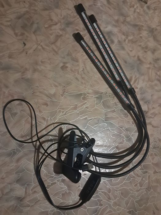 Ультра фиолетовая лампа для растений