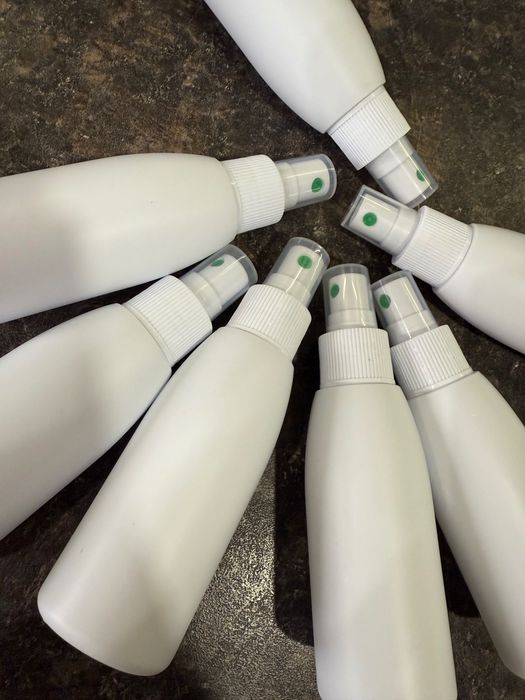 Опаковка  PVC  с  пулверизатор и капачка