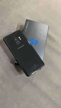Продам телефон Samsung  s 9