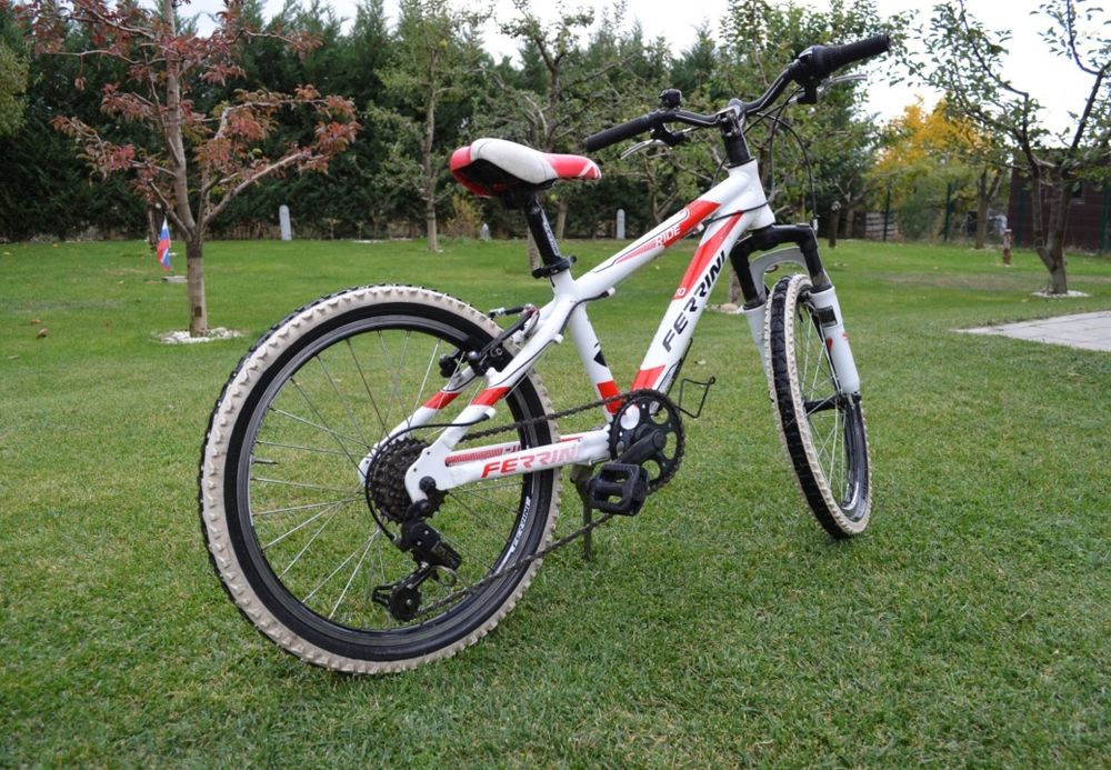 Bicicleta MTB 20 " Aluminiu