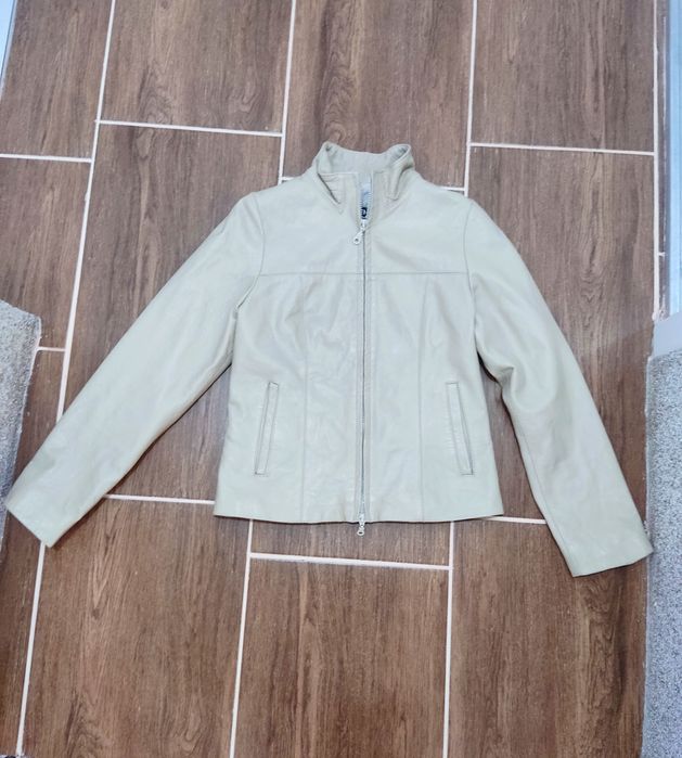 Geaca piele S-M 175 lei