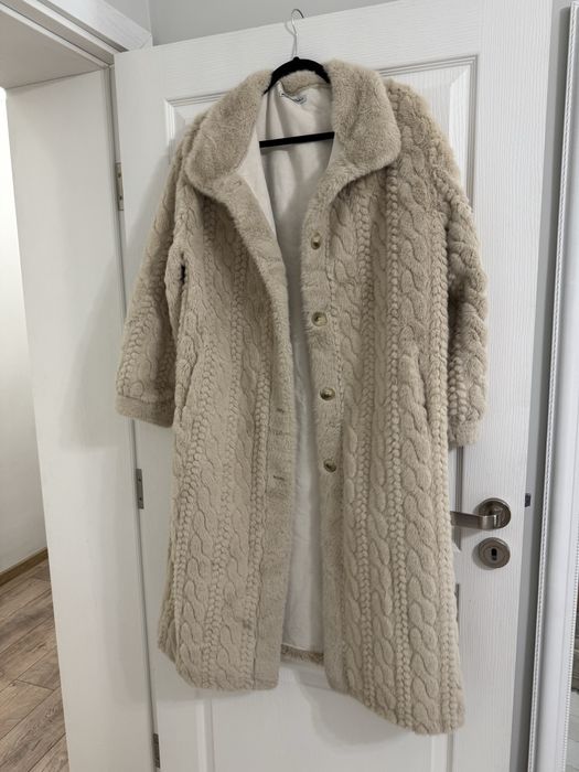 Дамско палто еко косъм