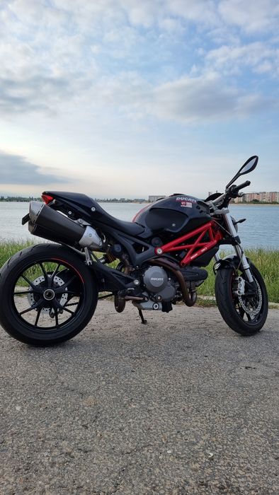 Ducati Monster 796 ABS