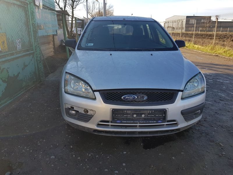Dezmembram Ford Focus 1.6 HDI