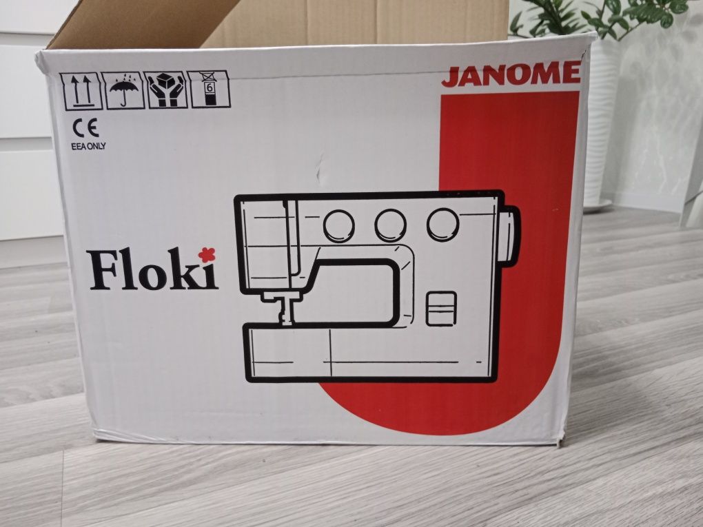 ,Продам швейгую машину  Floki janome