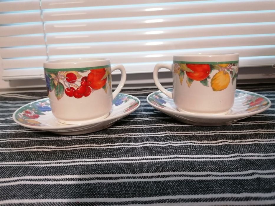 Два Сета от чаша с чинийка