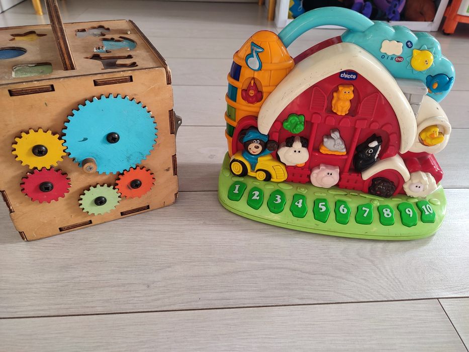 Детские игрушки, разные развивающие игрушки