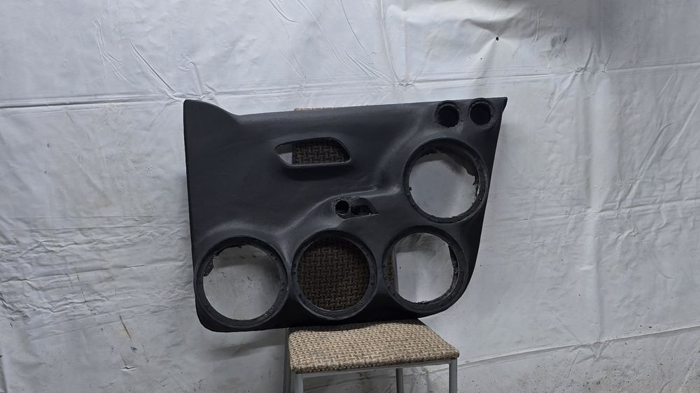 Карты Polo Sedan по 4 пары 20х линамиков + 2 рупора