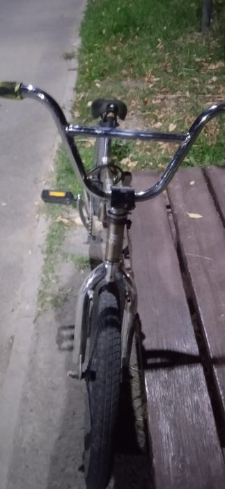 Продаю BMX причина продажи хочу новый вид транспорта компания херо
