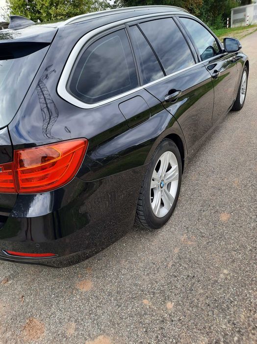 Vand BMW 320 Diesel Sport Line