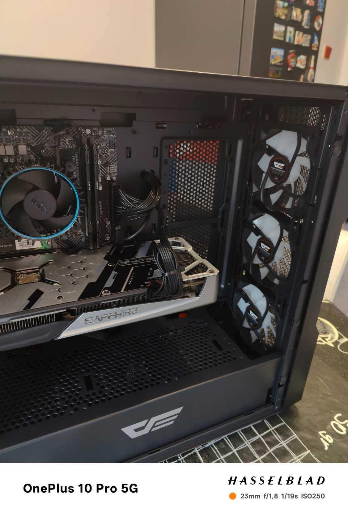 Геимърска конфигурация Core i5 12400\Coresair 32gb 3200\RX 5700XT\650W