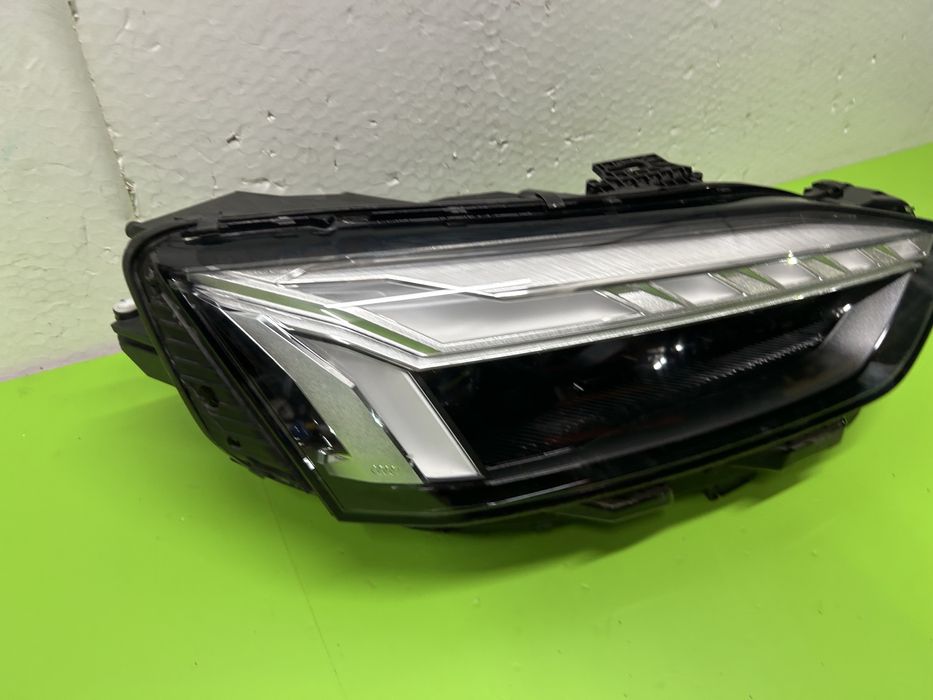 Far Audi A5 B9 8w6 facelift Matrix full led adaptiv dreapta 2021-2024
