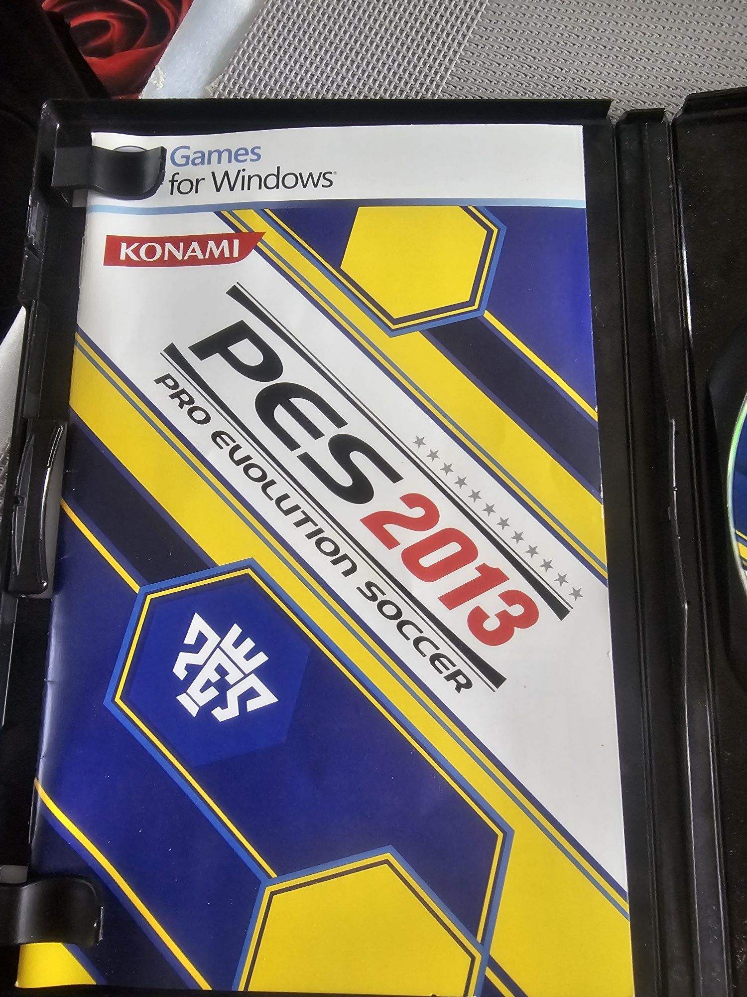Joc pentru PC PES 2013