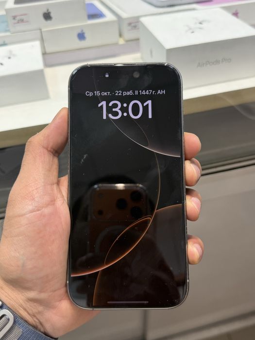 Iphone 16 pro 256 gb natural titan sim karta