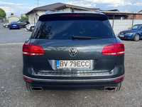 Vând Volkswagen Touareg