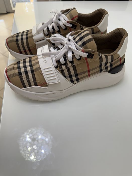 Sneackers Burbery