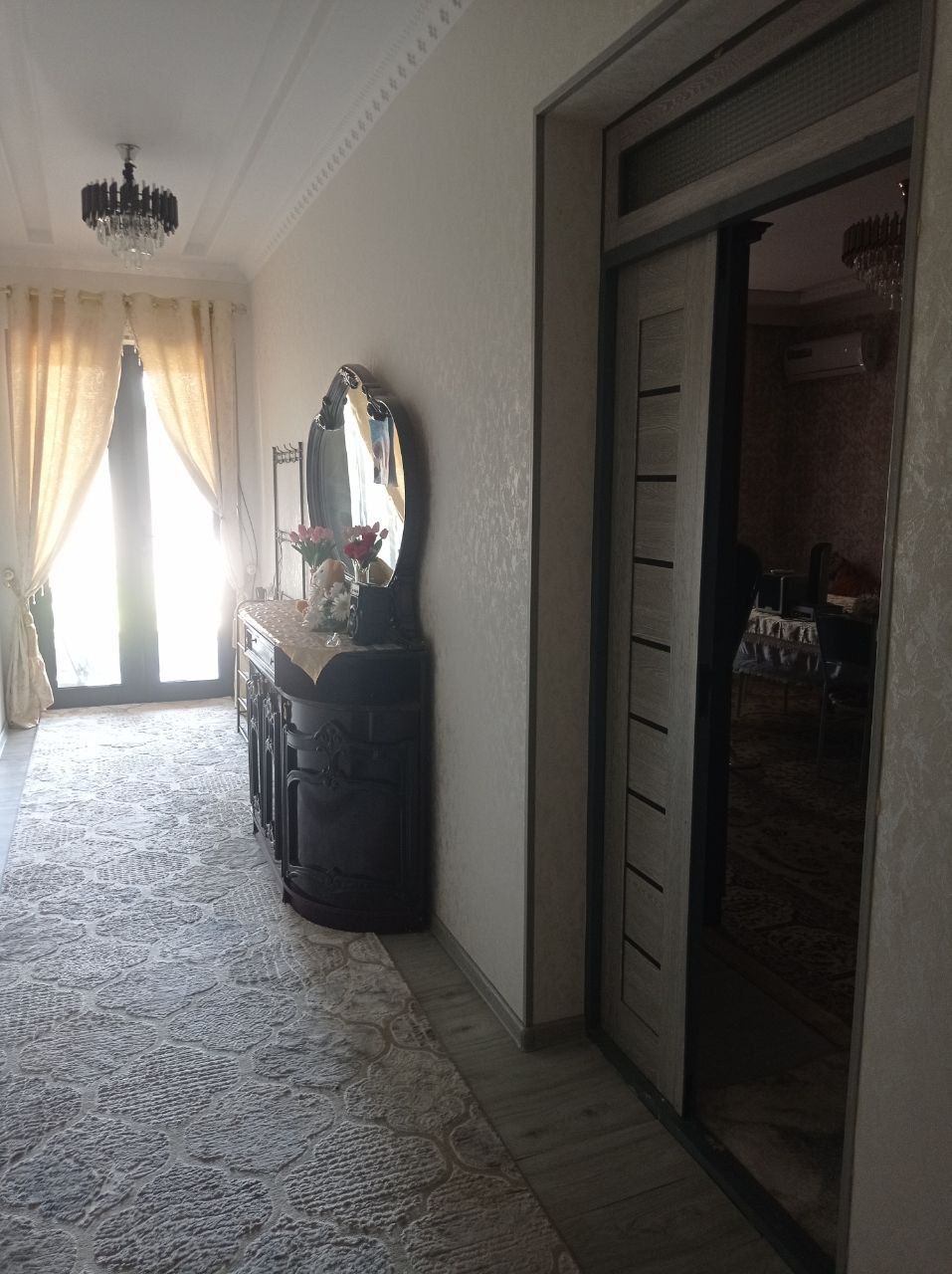 Yengi qurilgan uy narxi kelishiladi