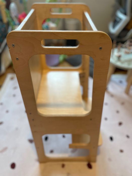 монтесори кула за