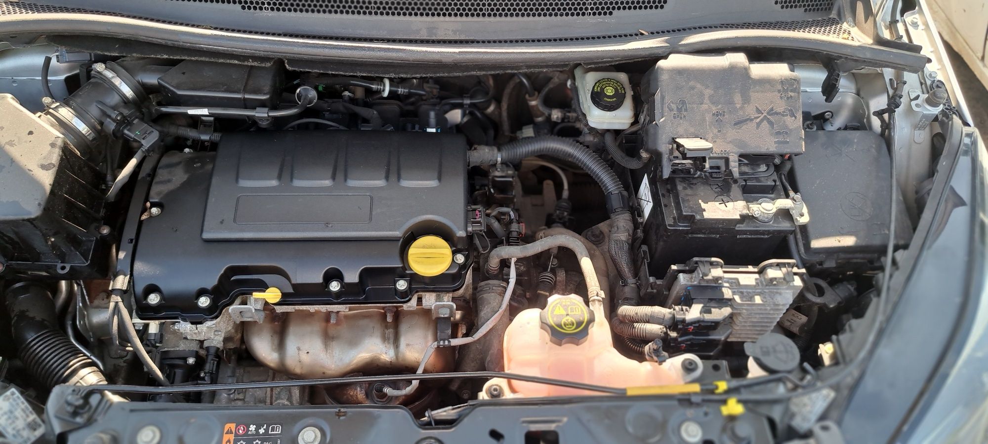 Dezmembrez Opel Corsa E Automata 1.4B 2019